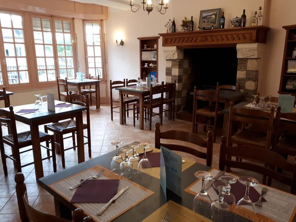 Restaurant & Chambres D'Hotes L'Eau Vive Fatouville-Grestain Esterno foto